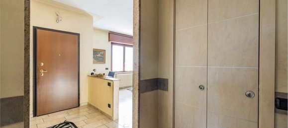 6غرفة منزل في Brebbia, Italy رقم 174032 22