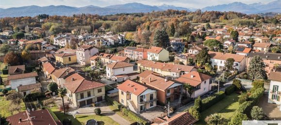 6غرفة منزل في Brebbia, Italy رقم 174032 15