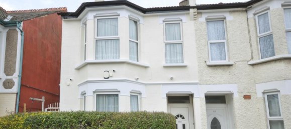 3 bedrooms House in Thornton Heath, United Kingdom No. 11593 15