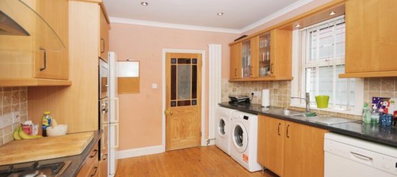 3 bedrooms House in Thornton Heath, United Kingdom No. 11593 9