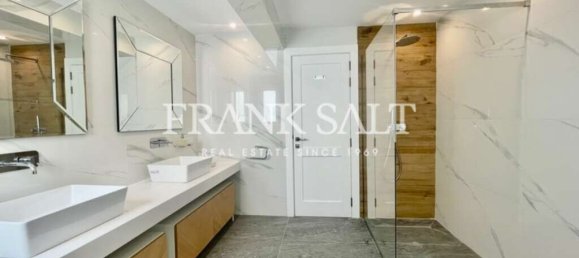 2 bedrooms Penthouse in Swieqi, Malta No. 5320 11