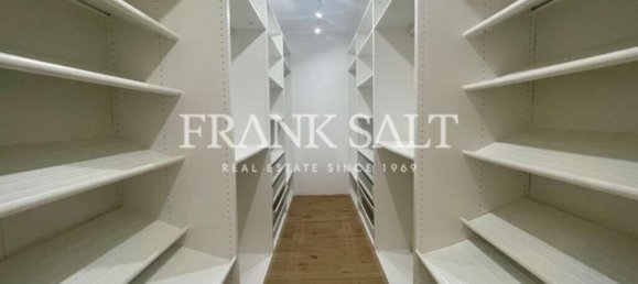 2 bedrooms Penthouse in Swieqi, Malta No. 5320 10