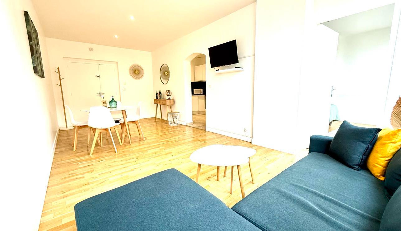 Квартира с 1 спальней в Труа, Франция № 52107