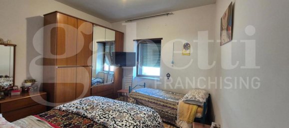 Квартира с 2 спальнями в Боскотреказе, Италия № 341274 15