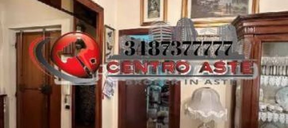 4 bedrooms Apartment in Rome, Italy No. 336552 3