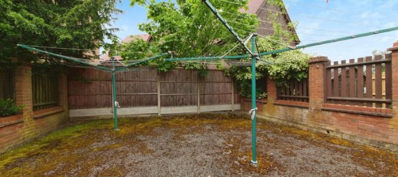 1 bedroom Apartment in Bushey, United Kingdom No. 6252 10