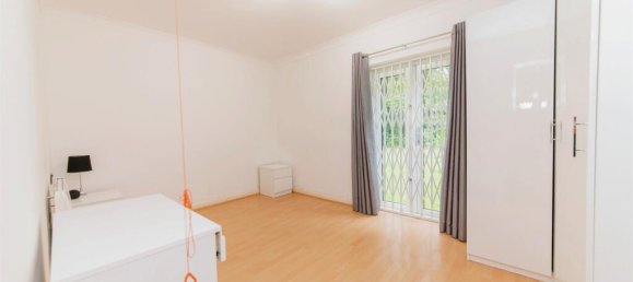 1 bedroom Apartment in Bushey, United Kingdom No. 6252 7