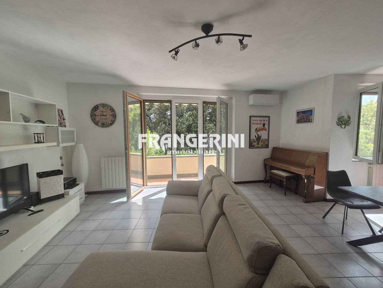 3 Schlafzimmer Wohnung in Collesalvetti, Italy, Nr. 262087
