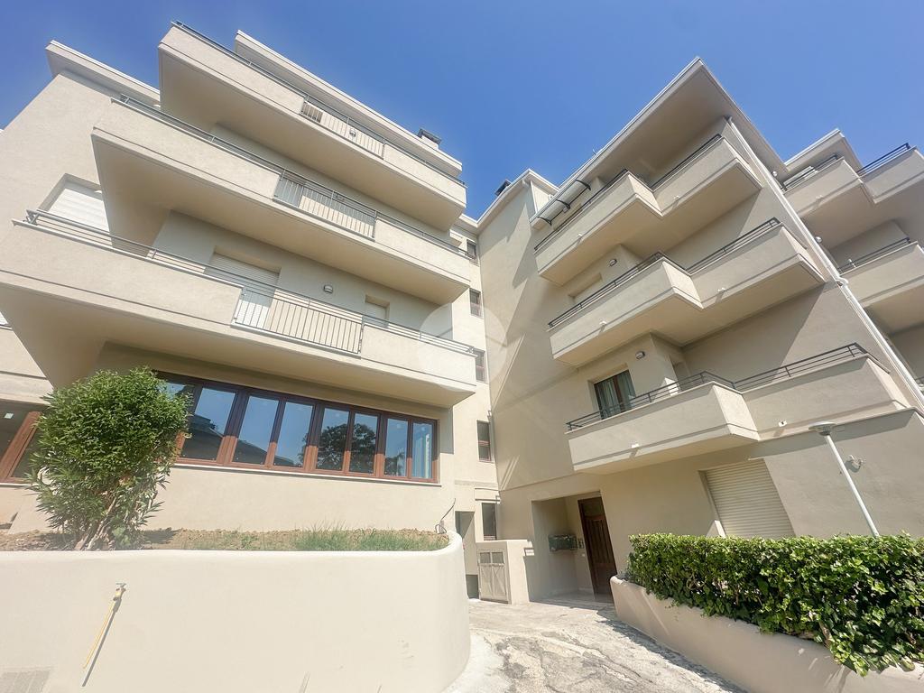 3 غرف نوم شقة في Alba Adriatica, Italy رقم 318064