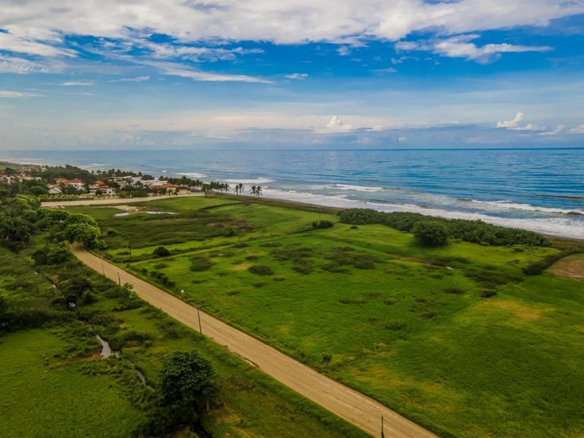 Terra em Garabito, Costa Rica N.º 1451