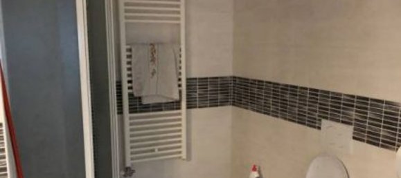 Apartamento de 3 divisões em Busto Arsizio, Italy N.º 1662 4