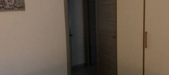 Apartamento de 3 divisões em Busto Arsizio, Italy N.º 1662 5