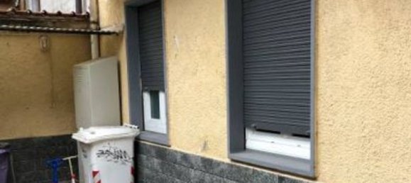 Apartamento de 3 divisões em Busto Arsizio, Italy N.º 1662 10