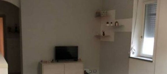 Apartamento de 3 divisões em Busto Arsizio, Italy N.º 1662 6