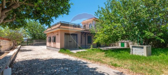 3 bedrooms Villa in Pachino, Italy No. 300253 18
