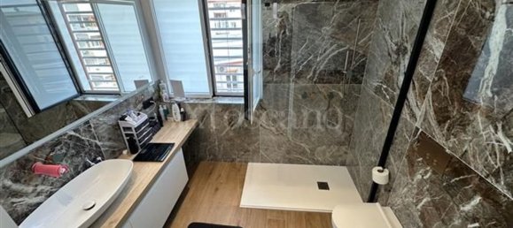 5 غرف نوم شقة في Bari, Italy رقم 322751 39