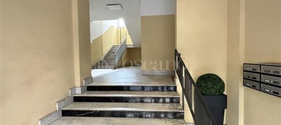 5 غرف نوم شقة في Bari, Italy رقم 322751 5