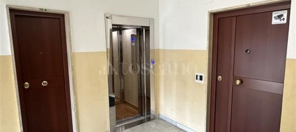 5 غرف نوم شقة في Bari, Italy رقم 322751 7