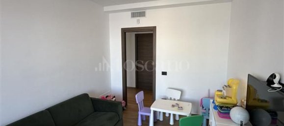 5 غرف نوم شقة في Bari, Italy رقم 322751 31