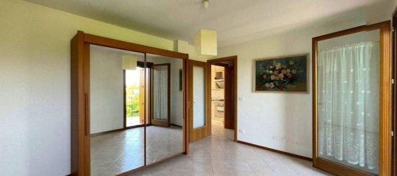 Квартира с 2 спальнями в Удине, Италия № 322725 5