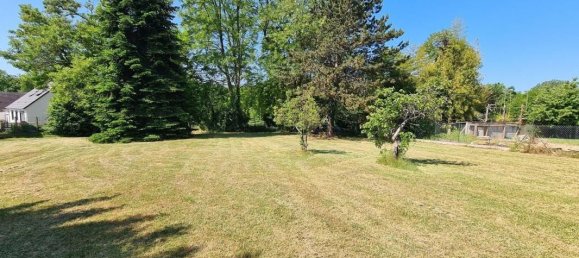 2463m² Land in Boutigny-sur-Essonne, France No. 166872 2