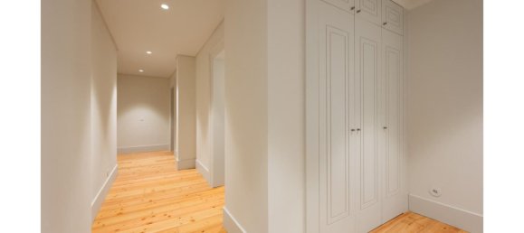 2 bedrooms Apartment in Lisbon, Portugal No. 106586 2