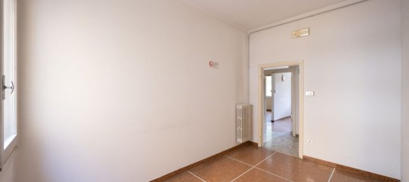 5 bedrooms Apartment in Bologna, Italy No. 352622 17