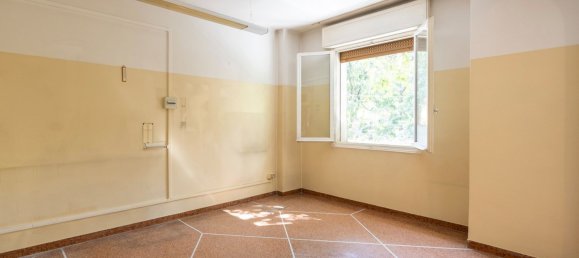 5 bedrooms Apartment in Bologna, Italy No. 352622 8