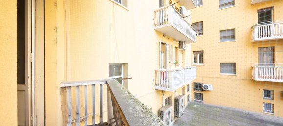 5 bedrooms Apartment in Bologna, Italy No. 352622 2