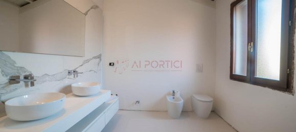 4 rooms Apartment in Piove di Sacco, Italy No. 235658 4