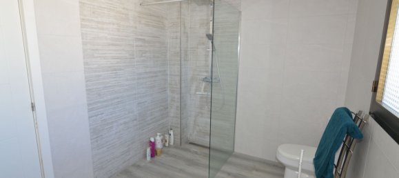 5 bedrooms Villa in Marbella, Spain No. 147045 18