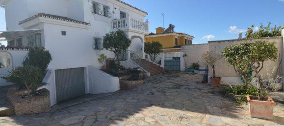 5 bedrooms Villa in Marbella, Spain No. 147045 7