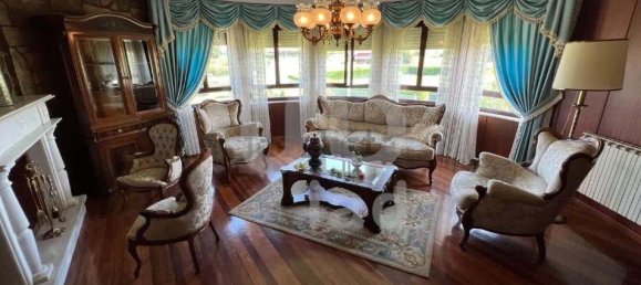 5 bedrooms House in Asturias, Spain No. 177514 12