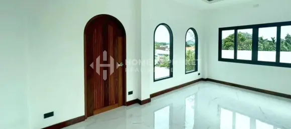 3 bedrooms House for sale in Ban Ratsada, Phuket, Southern Thailand, Thailand № 77778 5