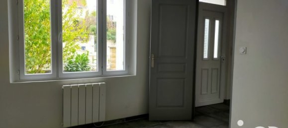 2 Schlafzimmer Haus in Loches, France, Nr. 159801 5