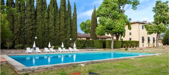 32 rooms Villa in Bagno a Ripoli, Italy No. 180925 4