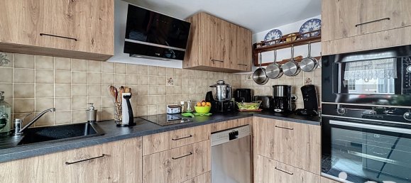 2 chambres Maison à Saint-Pierre-le-Moûtier, France No. 288537 3