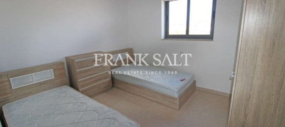 3 bedrooms Penthouse in Zabbar, Malta No. 6351 7