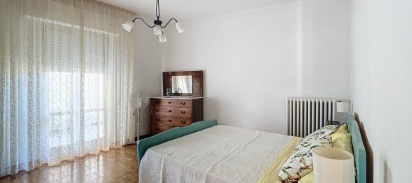 12 rooms House in Montefiore dell'Aso, Italy No. 114368 5