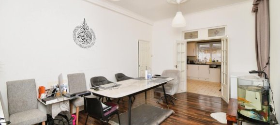 4 bedrooms House in London, United Kingdom No. 10548 23