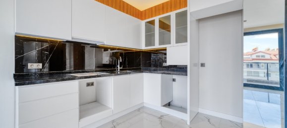 Квартира с 2 комнатами в Оба, Турция № 10108 20