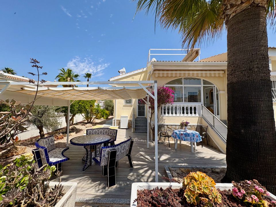 Вилла с 3 спальнями в Сьюдад Кесада, Испания № 190717