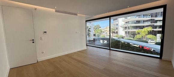 4 dormitorios propiedad en venta en Voula, Vari-Voula-Vouliagmeni, East Attica, Attica, Greece № 56461 8