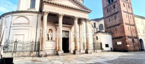 1 bedroom Apartment in Turin, Italy No. 338541 8