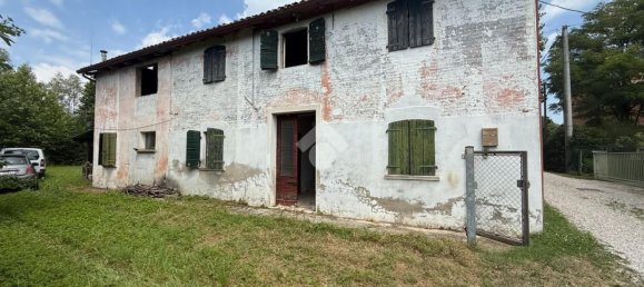 4 rooms House in Mirano, Italy No. 257798 5