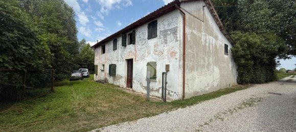 4 rooms House in Mirano, Italy No. 257798 3