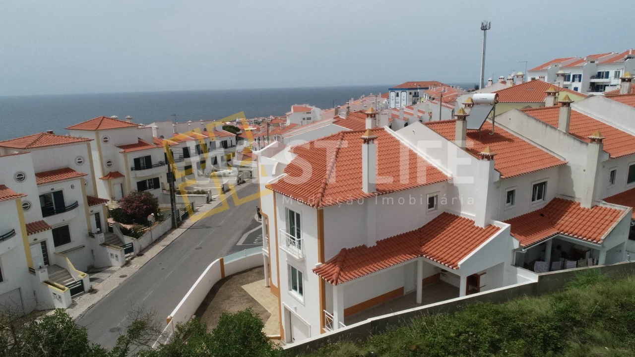 Дом с 3 спальнями в Эрисейра, Португалия № 148654