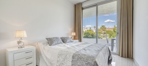 3 bedrooms Apartment in Estepona, Spain No. 151646 15