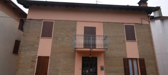 9 غرف نوم منزل في Prignano sulla Secchia, Italy رقم 347841 2