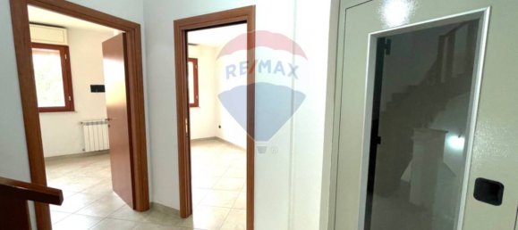 Villa T3 em Cagliari, Italy N.º 319596 14